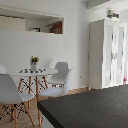 Albatros Pokoje I Studio Sopot Wyscigi * סופוט